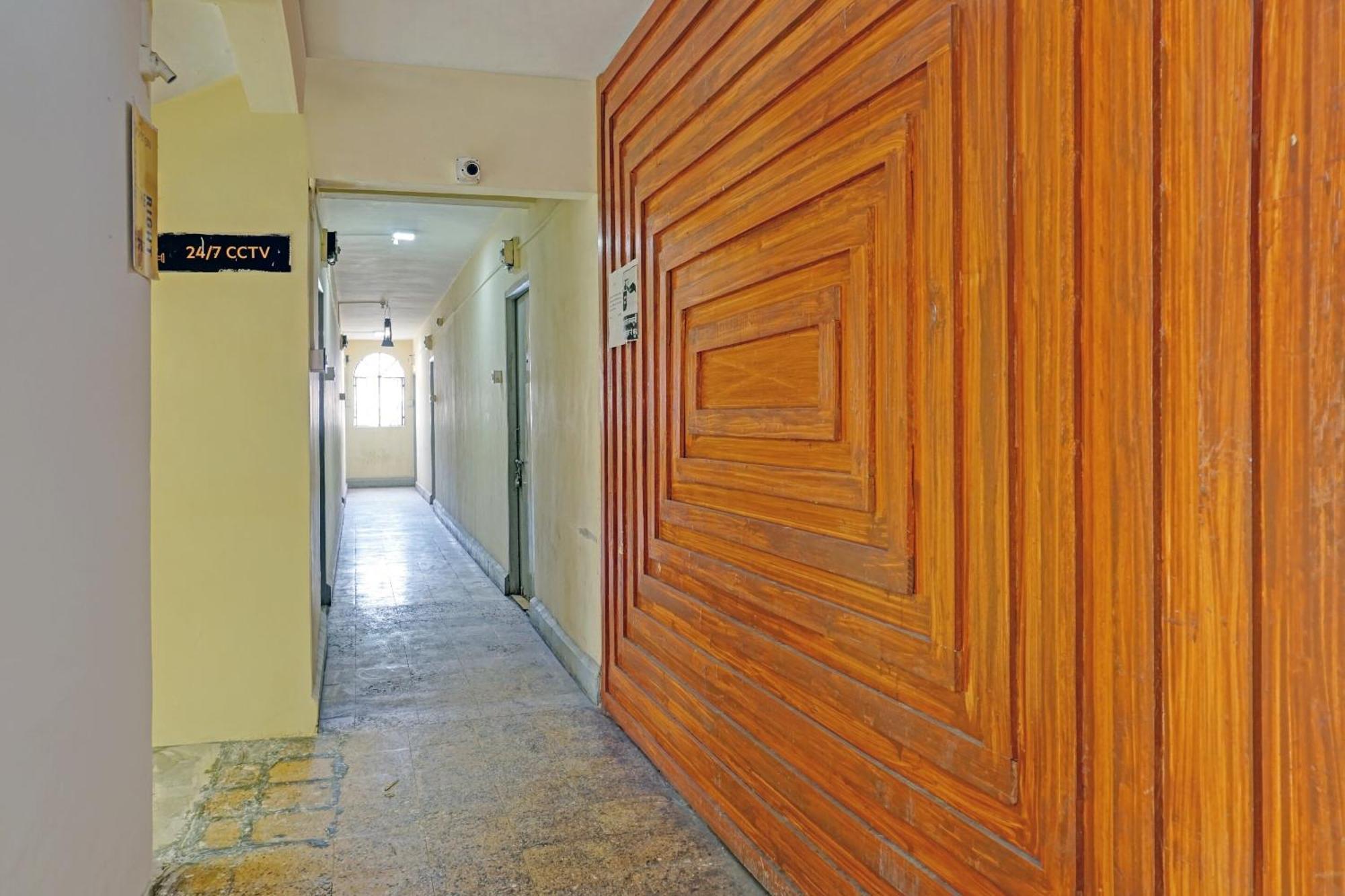 Spot On Hotel Prakash Residency, Near Hanuman Gym Ajmera Colony, Pimpri 外观 照片