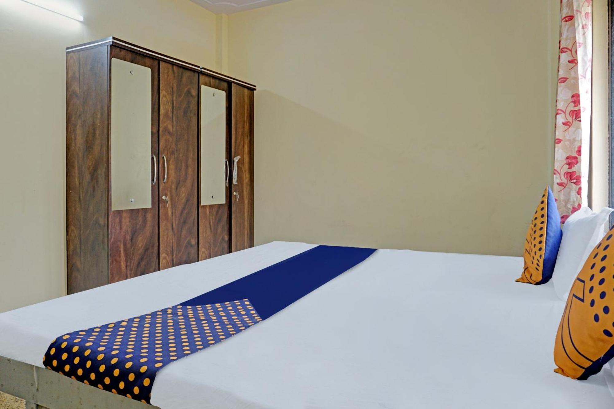 Spot On Hotel Prakash Residency, Near Hanuman Gym Ajmera Colony, Pimpri 外观 照片